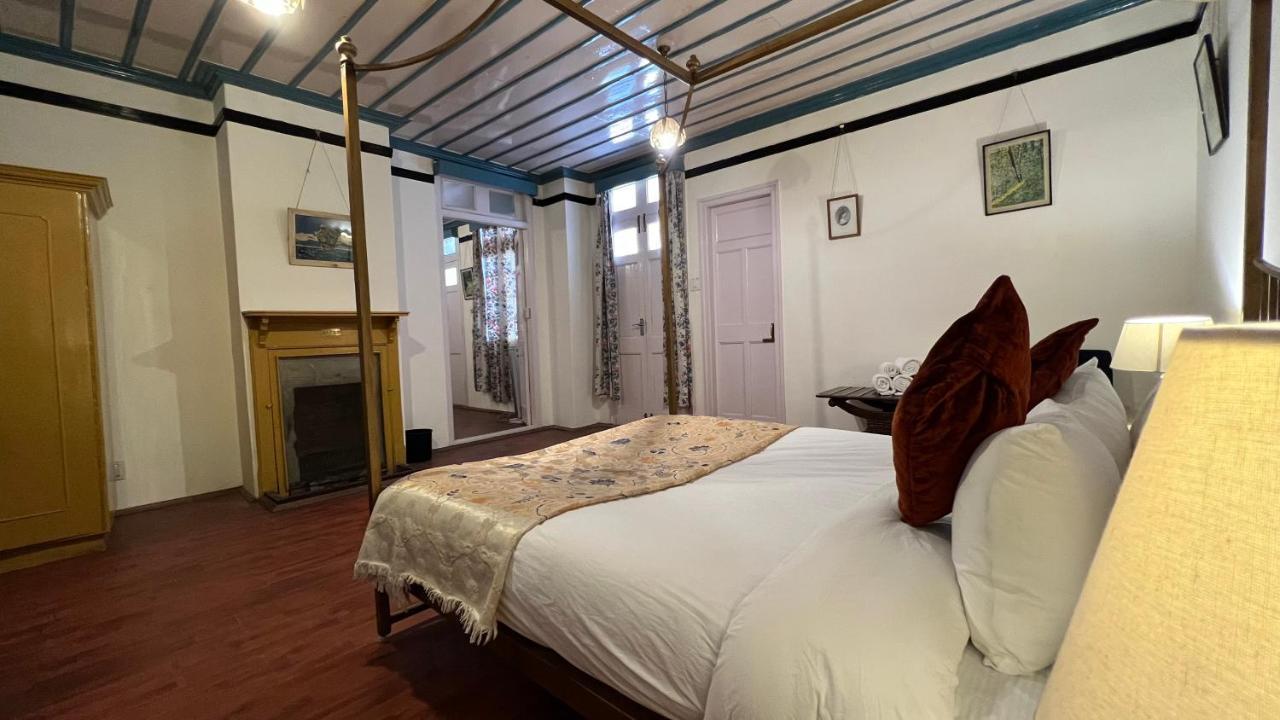 Hotel Woodpark Shimla Exterior photo