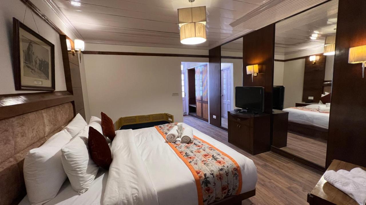 Hotel Woodpark Shimla Exterior photo